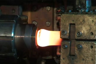 La forge par electro-refoulage ou chauffage par conduction